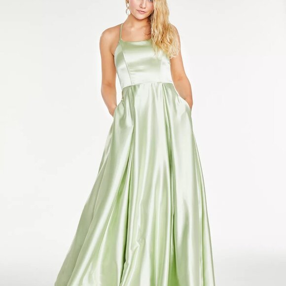 Speechless Juniors' Lace-Up-Back Satin Gown Pistachio - Picture 6 of 10